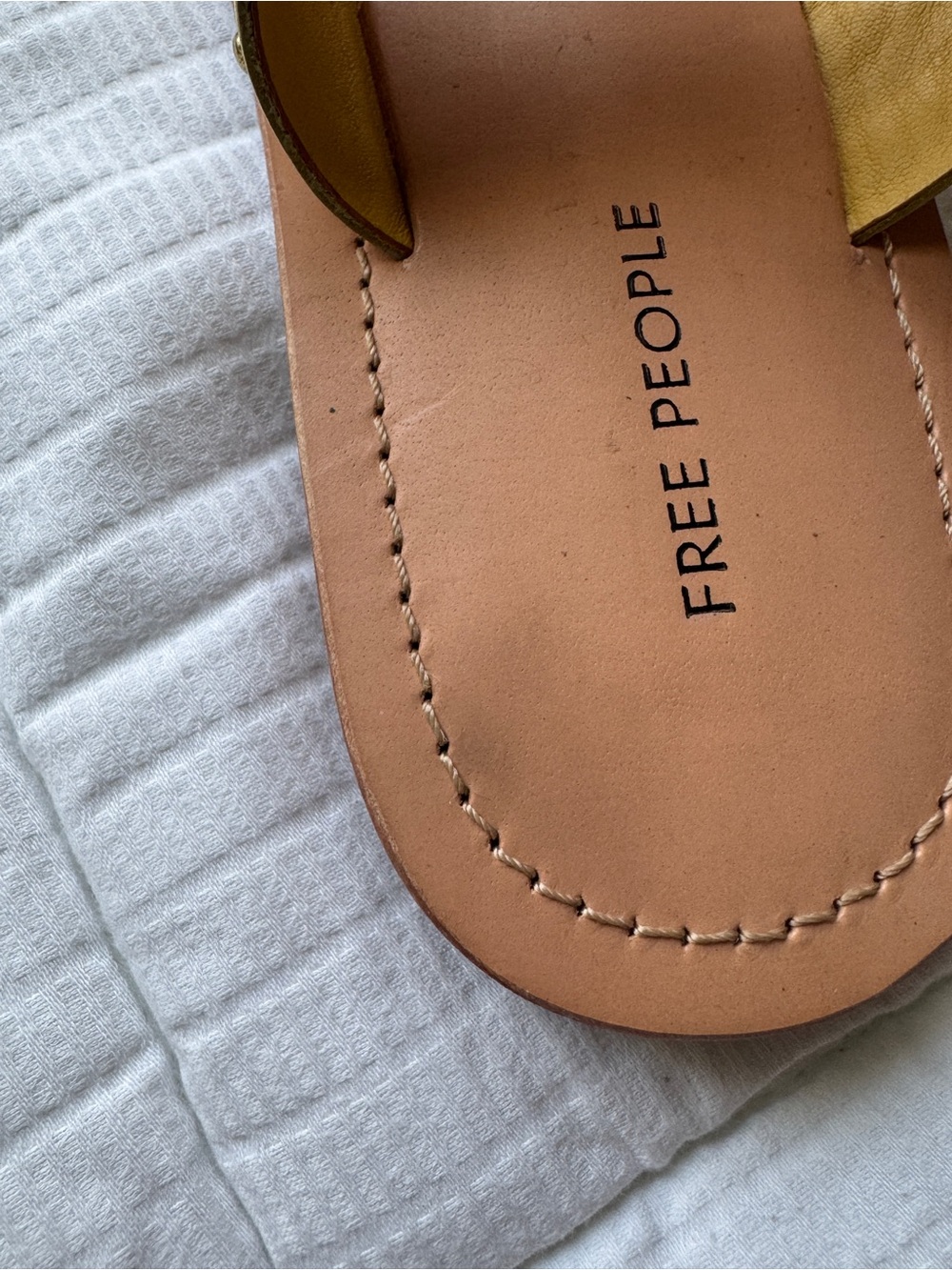 Free People Amelie yellow leather sandals, size 7 - Picture 7 of 11